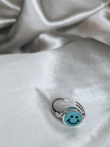 smiley wire ring